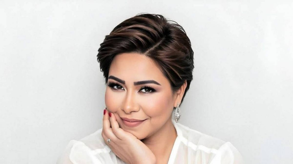 حقيقة تواجد شيرين عبد الوهاب في الخارج للعلاج