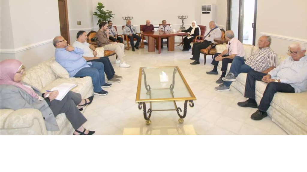 بهية الحريري تستقبل وفد 