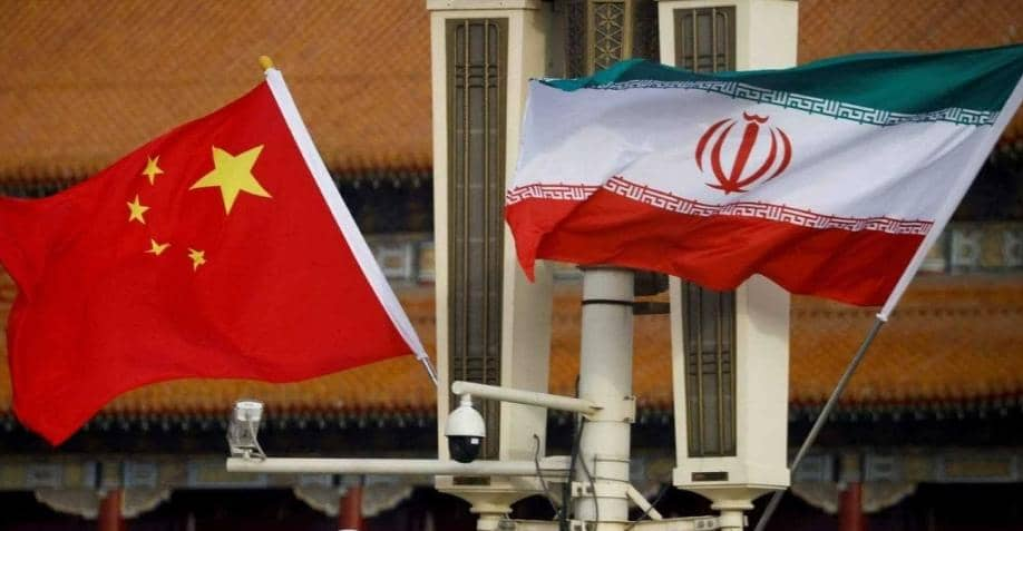 الصين وإيران تطلقان 