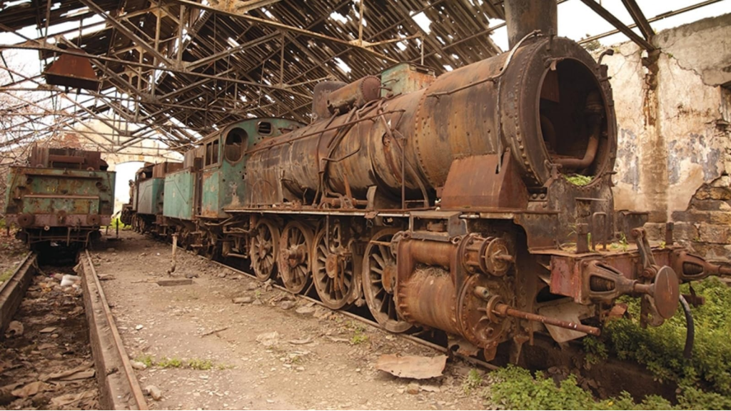 القطارات على سكك لبنان مجددًا؟!