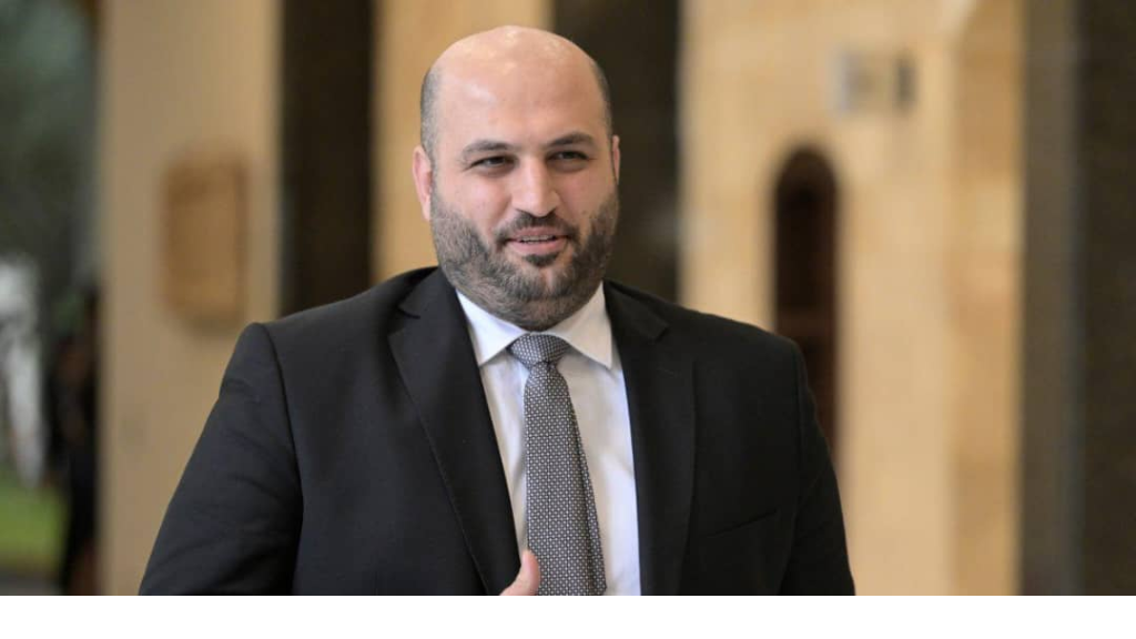 خطوة بارزة لتنظيم القطاع ومكافحة الأدوية المهرّبة... وزير الصحة يعلن عن الحدث الهام!