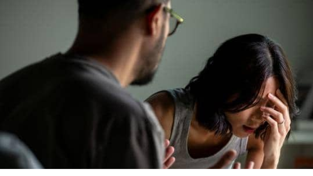 النساء الأكثر عرضة للاكتئاب.. علماء يكشفون السبب