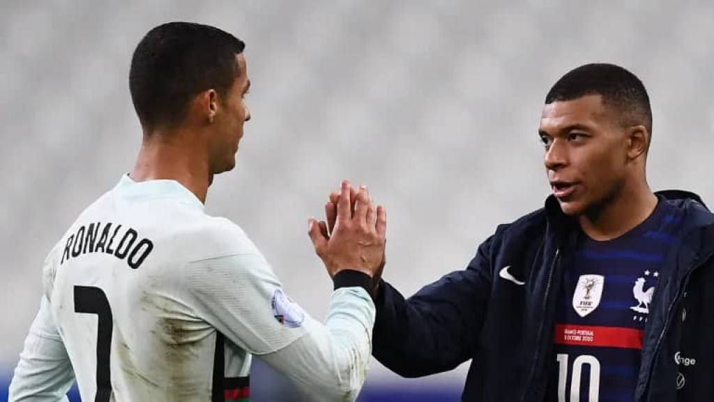 مبابي: أحلم بكتابة التاريخ مع ريال مدريد مثلما فعل رونالدو