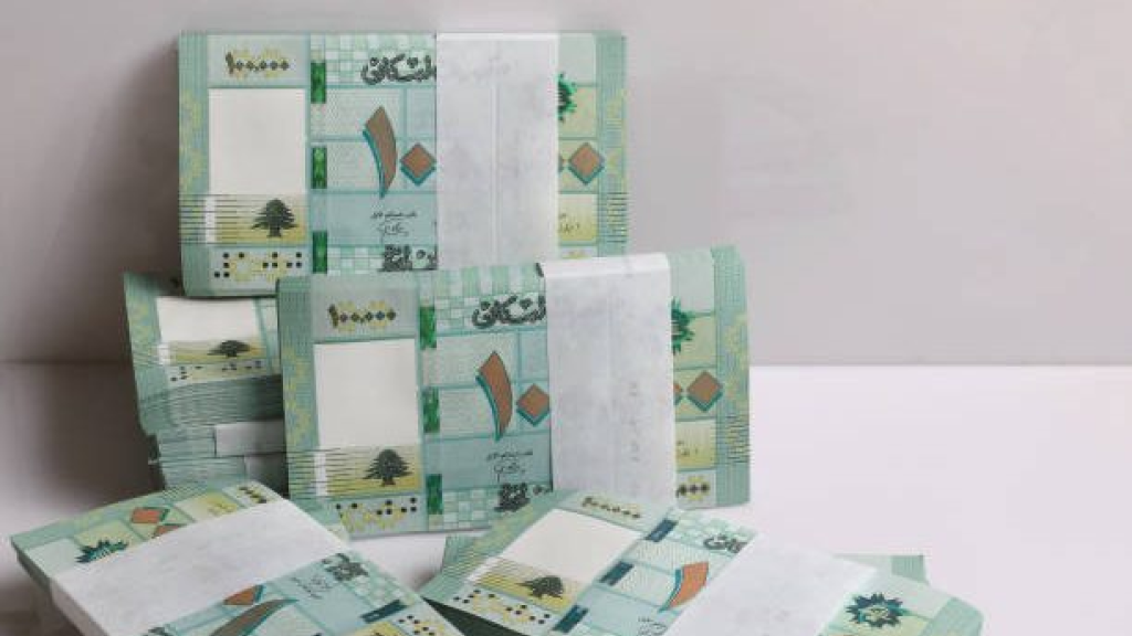 أرقام تكشف التداعيات الكبيرة للأزمة على الناتج المحلي الإجمالي في لبنان (إنفوغراف)