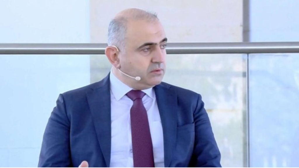 توقيف مدير الفرع الأول بكلية الحقوق بعد شبهات تزوير علامات