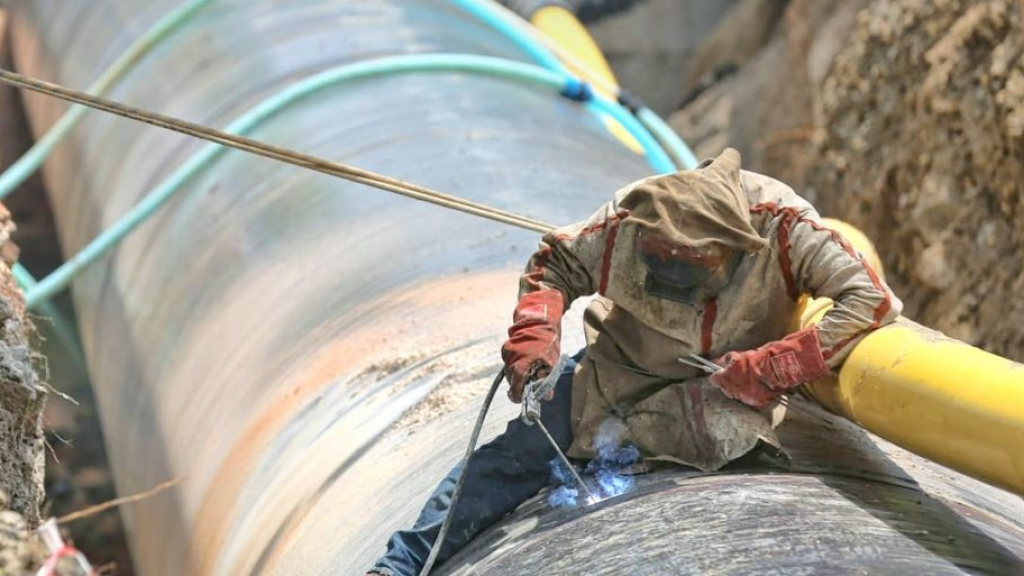 الجزائر تقود ثلاث مشاريع كبرى تغيّر خريطة القارة الإفريقية