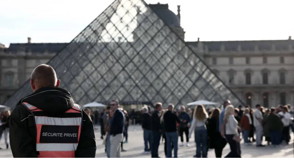 تقدّم كبير في تحقيق “سرقة اللوفر”... توقيف مشتبهين جزائري وفرنسي