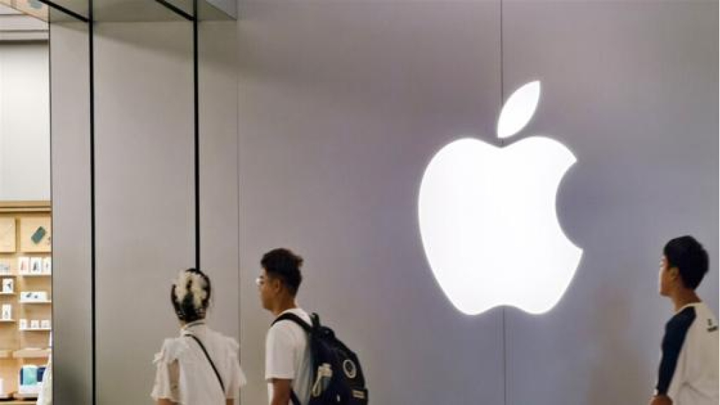 آبل تقاضي Oppo وتتهمها بالتجسس