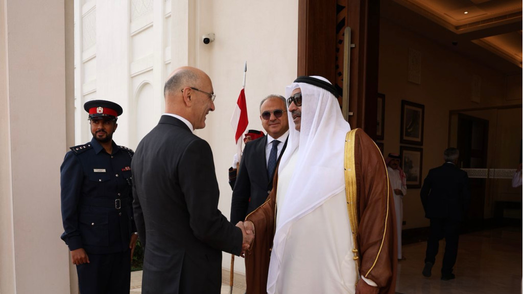 الحجار في البحرين