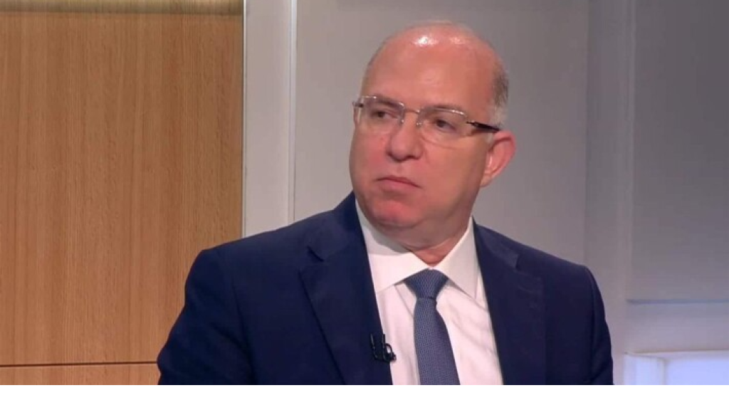 وزير العمل يطلق مبادرات وطنية لتعزيز فرص العمل.. وهذا ما اعلنه