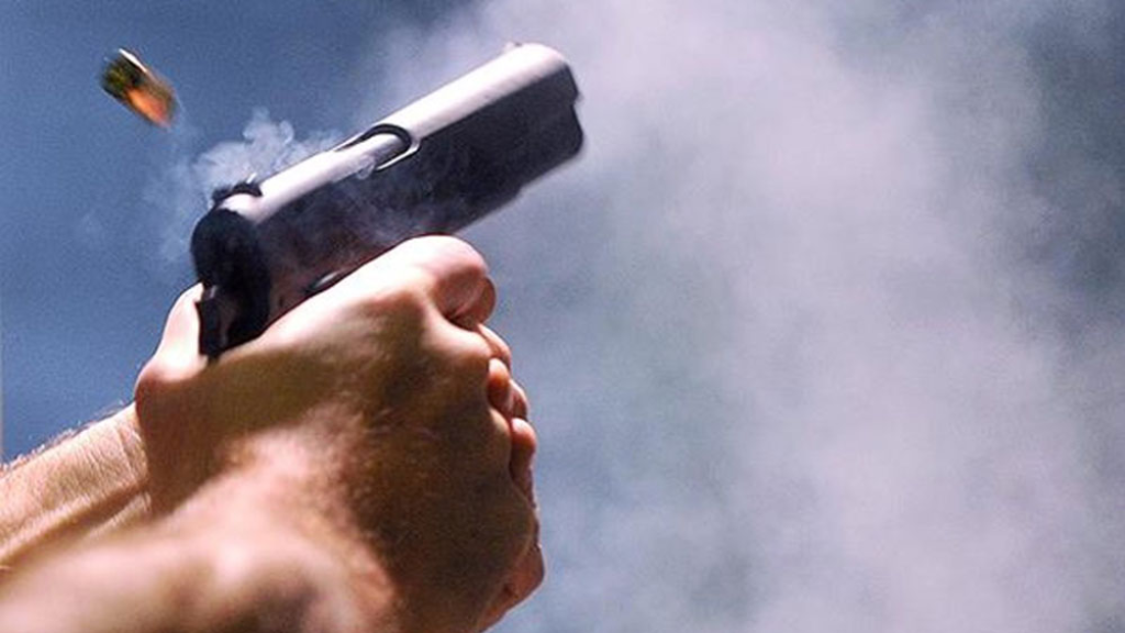 مطاردة وتبادل لإطلاق النّار في الحازمية ليلًا… اليكم ما حصل!