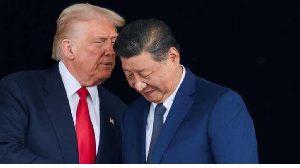 ترامب يهدد الصين بشكل 