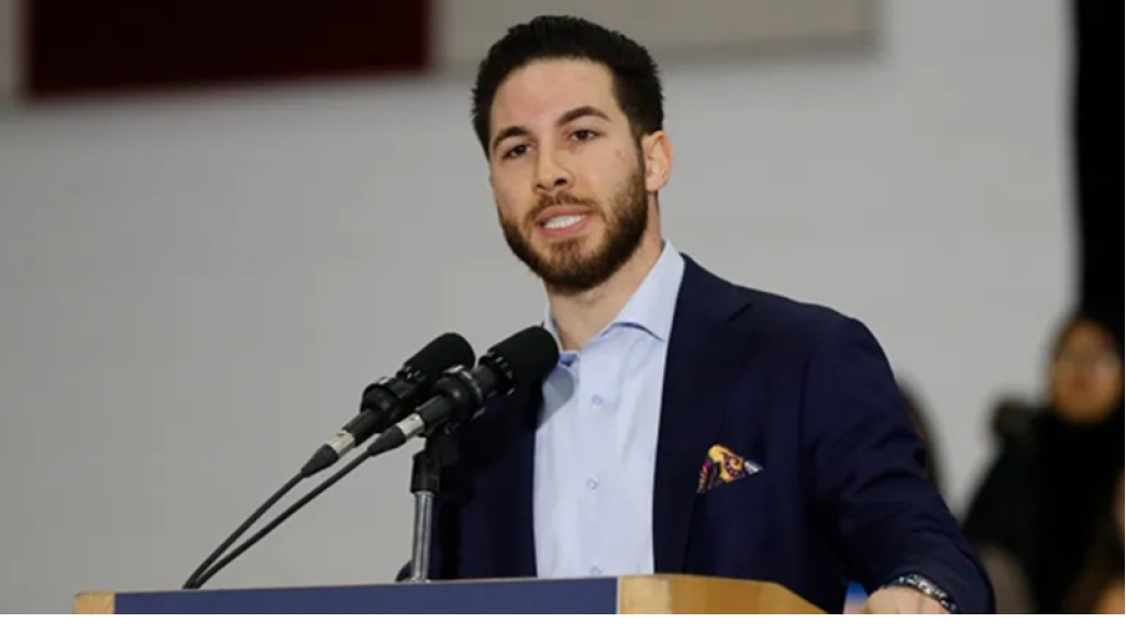 إعادة انتخاب عبد الله حمود كعمدة ديربورن لولاية ثانية