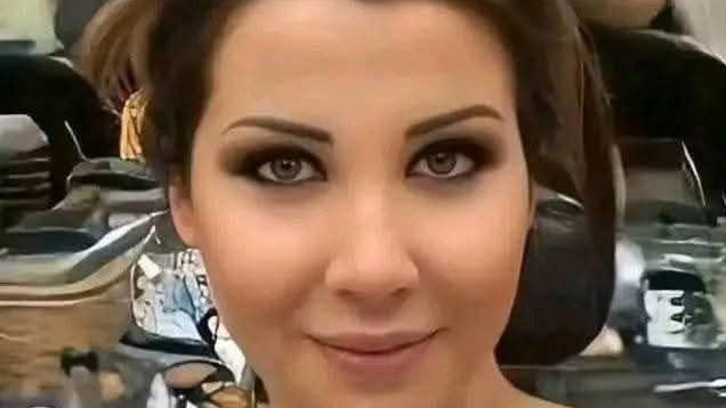 بالفيديو..في لحظة مؤثرة.. فنانة إندونيسية تنهار بالبكاء أمام نانسي عجرم