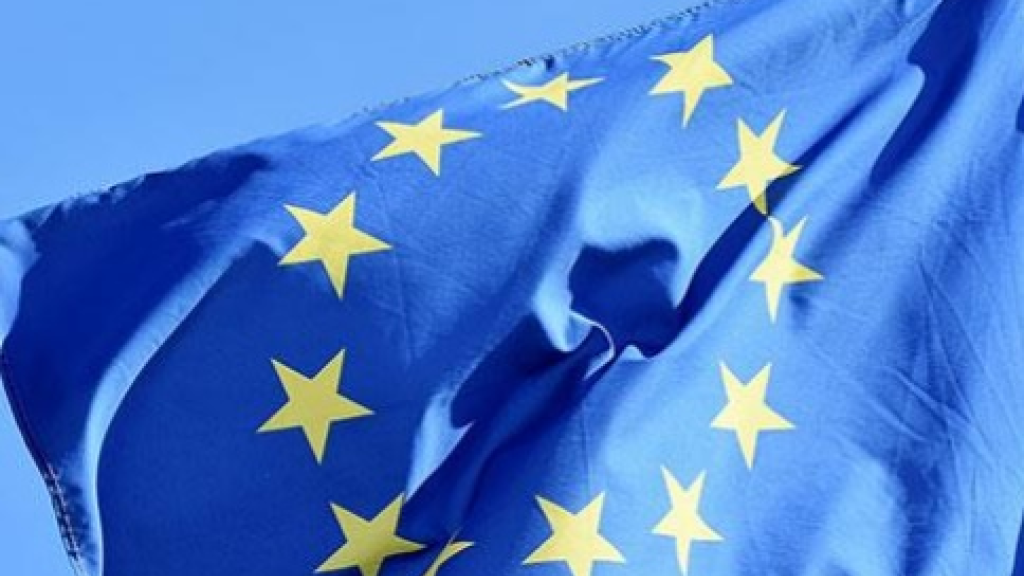 بروكسل تلوح بخيار التفكيك.. 