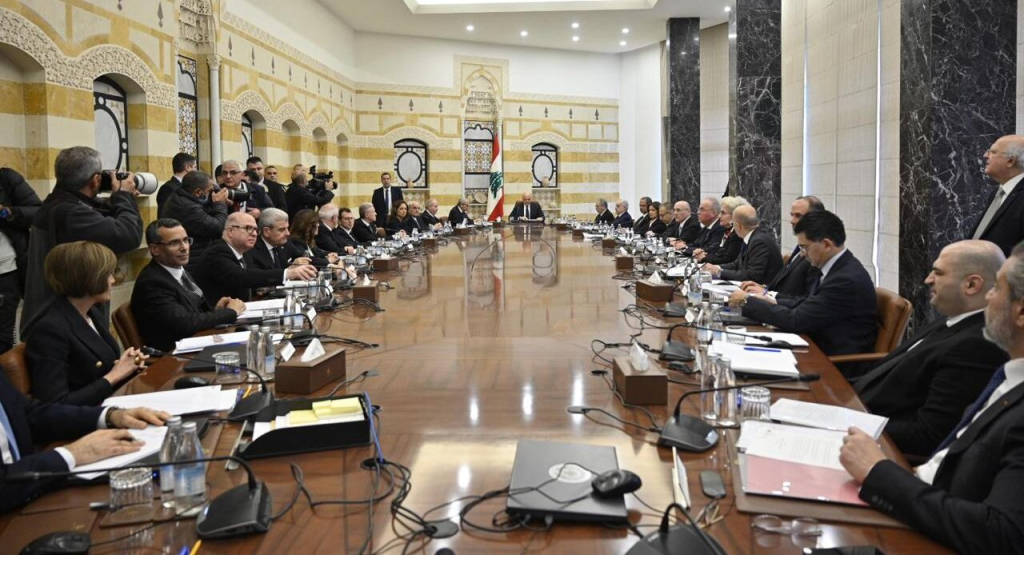 الجدل يحتدم داخل الحكومة حول قانون الإنتخابات.. وإقتراع المغتربين في لبنان؟