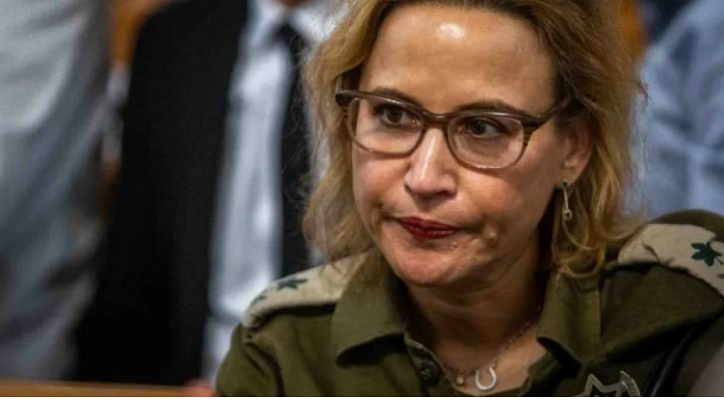 الإعلام العبري: نقل المدعية العسكرية المقالة إلى المشفى بصورة عاجلة