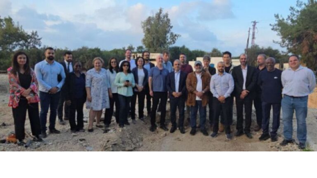  تفقد محطة مياه مدينة صور المدمرة..