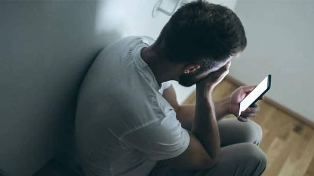 7 عائلات في أميركا تتهم شات جي بي تي بالتسبب بأنتحار أبنائهم