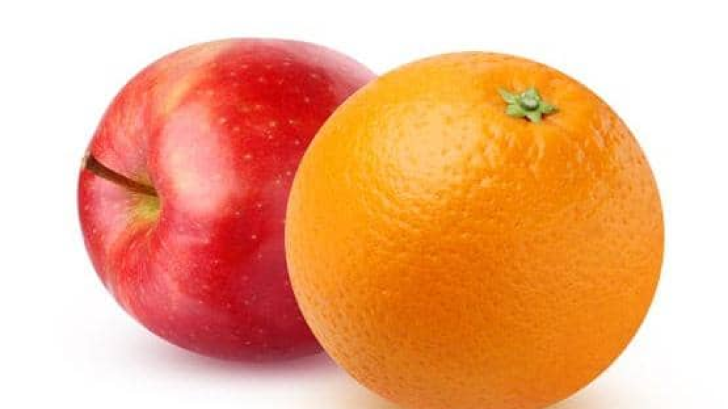 التفاح أم البرتقال... أيهما أفضل للصحة؟