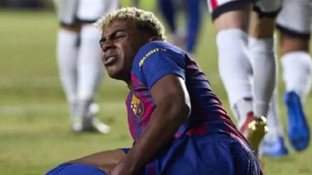 مستقبله مهدد.. طبيب يوضح: إصابة يامال طويلة