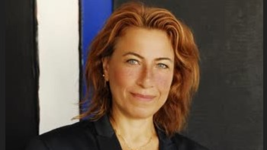 اغتصاب للأسرى… وحفلة في بيروت!