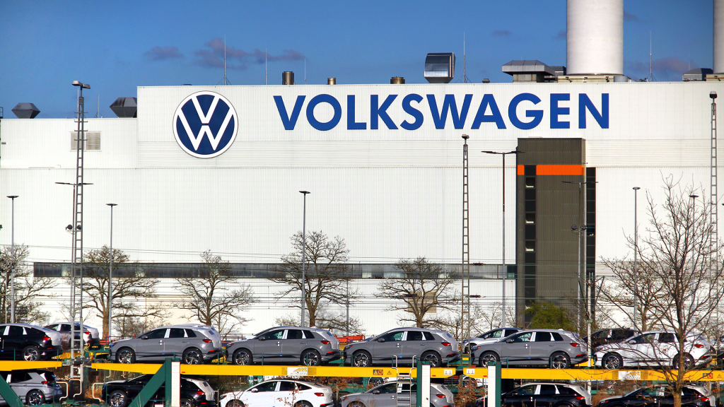 محاكمة كبرى لمسؤولي فولكس فاغن بتهم الاحتيال