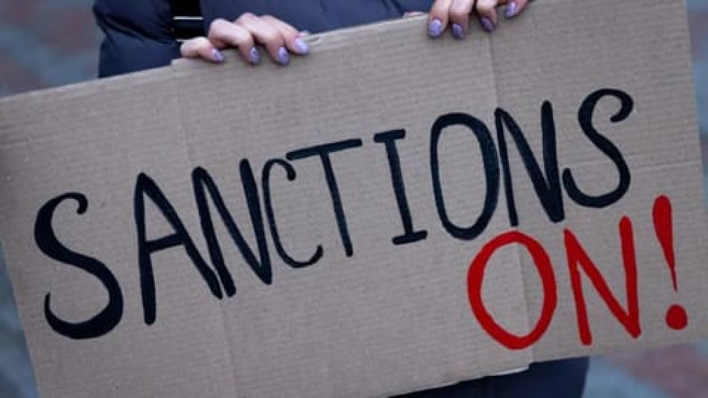 لبنان دخل مرحلة جديدة… وتلويح بالعقوبات