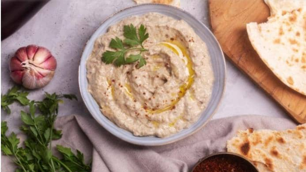 طريقة عمل بابا غنوج بالطحينة..