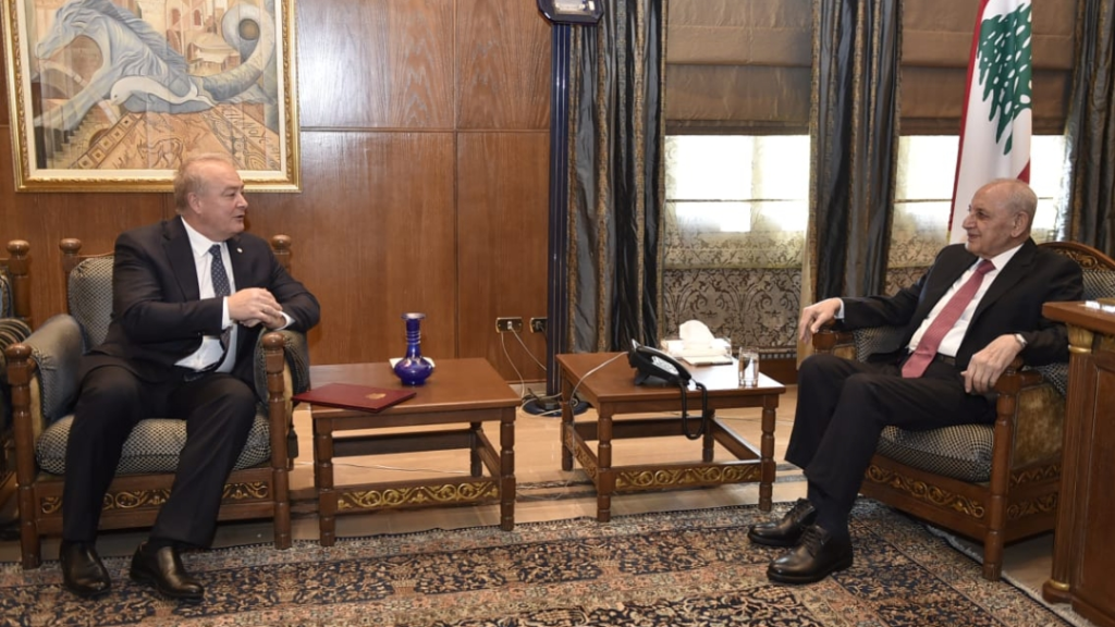 الرئيس برّي يواكب التطوّرات الداخلية والخارجية في سلسلة لقاءات دبلوماسية