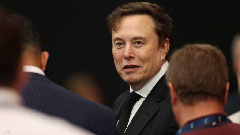 ماسك يسخر من مؤسس 