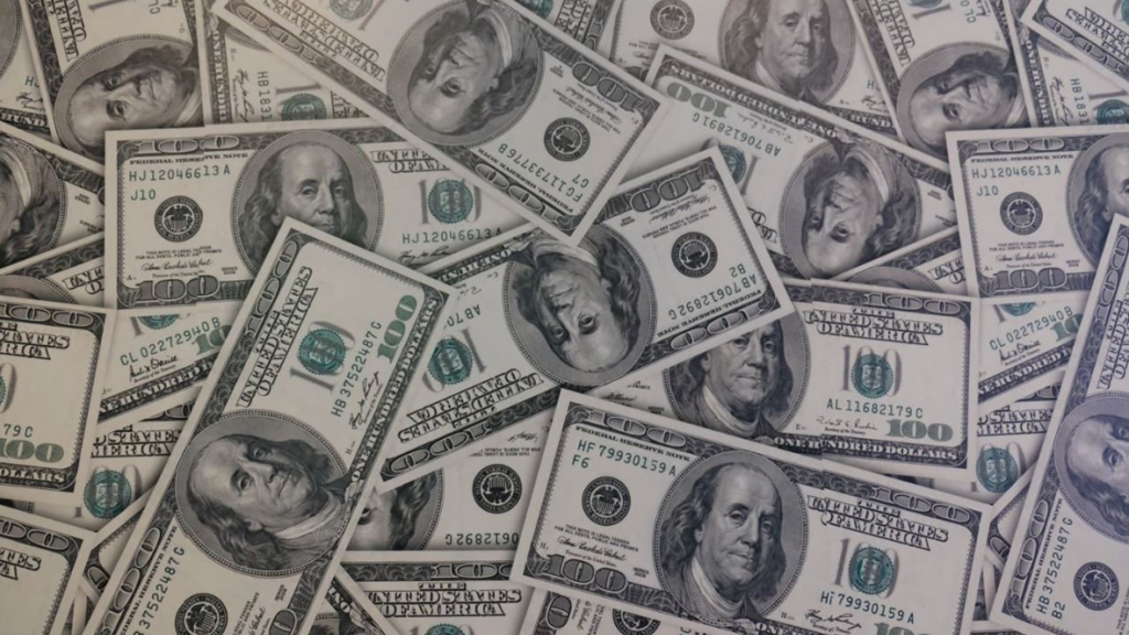 خبر سار لكل اللبنانيين! بدء إعادة الأموال المنهوبة