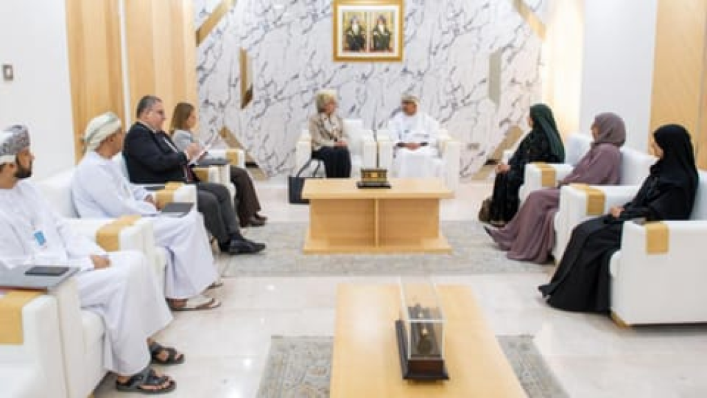 كرامي تتابع زيارتها إلى  سلطنة عمان