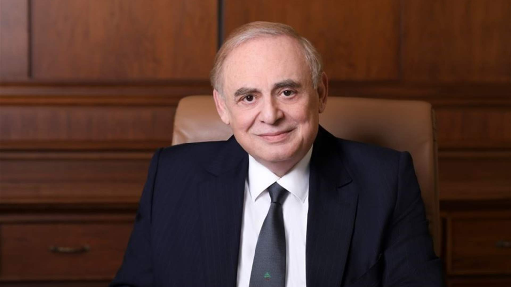  البستاني اعلن بدء ورود تحويلات معاكسة للأموال المحوَّلة خلال الأزمة المصرفية