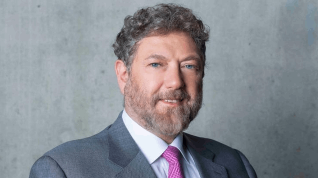 بين رسالة الاستقلال وزيارة البابا: افرام يحذّر من تكرار وصاية عام 1973