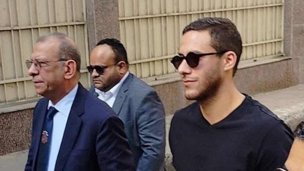 حبس رمضان صبحي لحين محاكمته في قضية تزوير