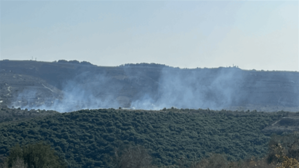في الجنوب.. قذائف وحريق بين بلدتين..