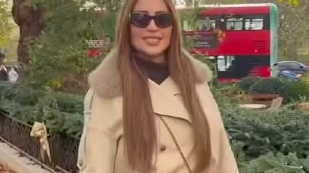 بالصور..رحلة لندن… نسرين طافش تتألّق في شتاء العاصمة وتعيش فصلاً جديداً من الحب مع زوجها