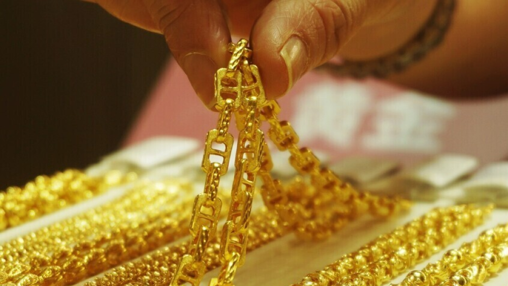 تراجع الإقبال على الذهب في لبنان بعد خسائر لهواة المضاربة