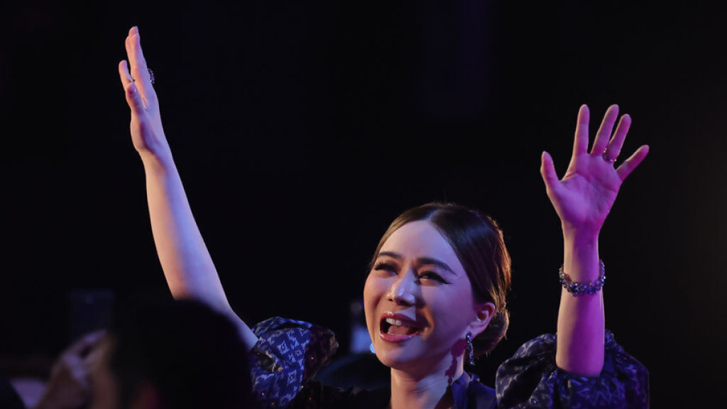 فضائح تحاصر مالكي 