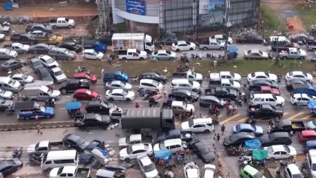 مصرع 61 شخصاً وفقدان 25 جراء إعصار 