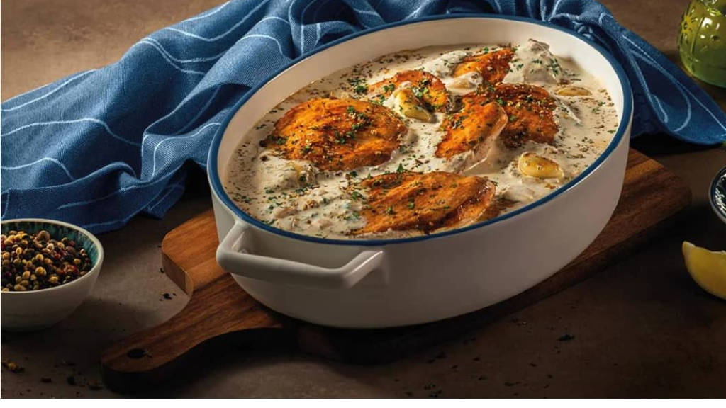 دجاج بالكريمة في الفرن
