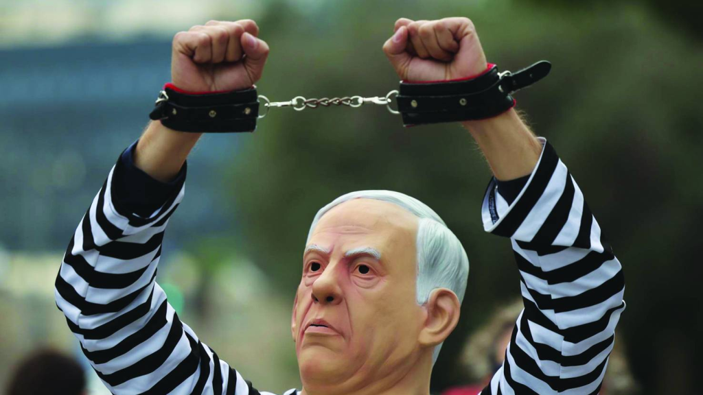 معركة سياسية مشتعلة: هل سيغادر نتنياهو الحياة السياسية؟