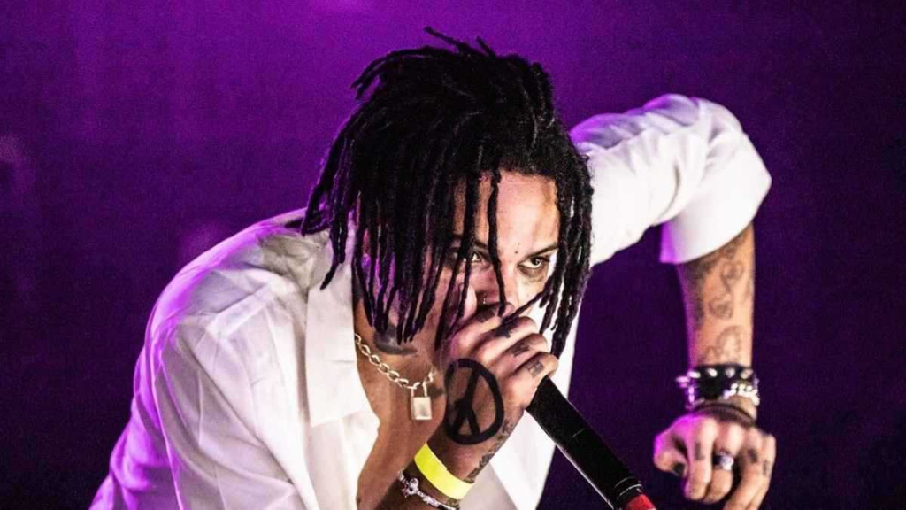 تعرّض لحالة طبيّة طارئة.. وفاة فنان عن عمر ناهز 26 عاماً 