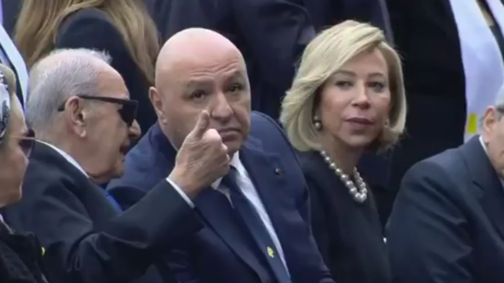 لحظة مصوّرة تكشف الانسجام بين عون وبري… وسلام يبدو منفصلاً