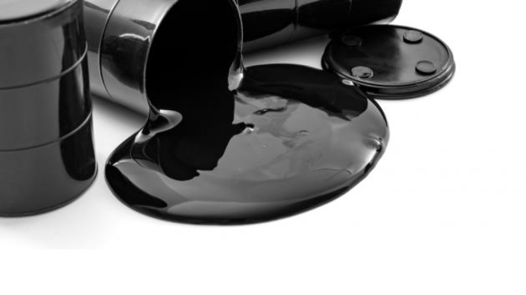 زيادة سنوية لافتة في إستيراد المشتقّات النفطيّة (صور)