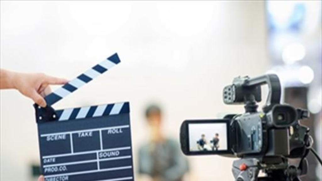 فنانة تُعلن عن إصابتها بمتحوّر كورونا الجديد… وهذا ما عانته خلال شهرين