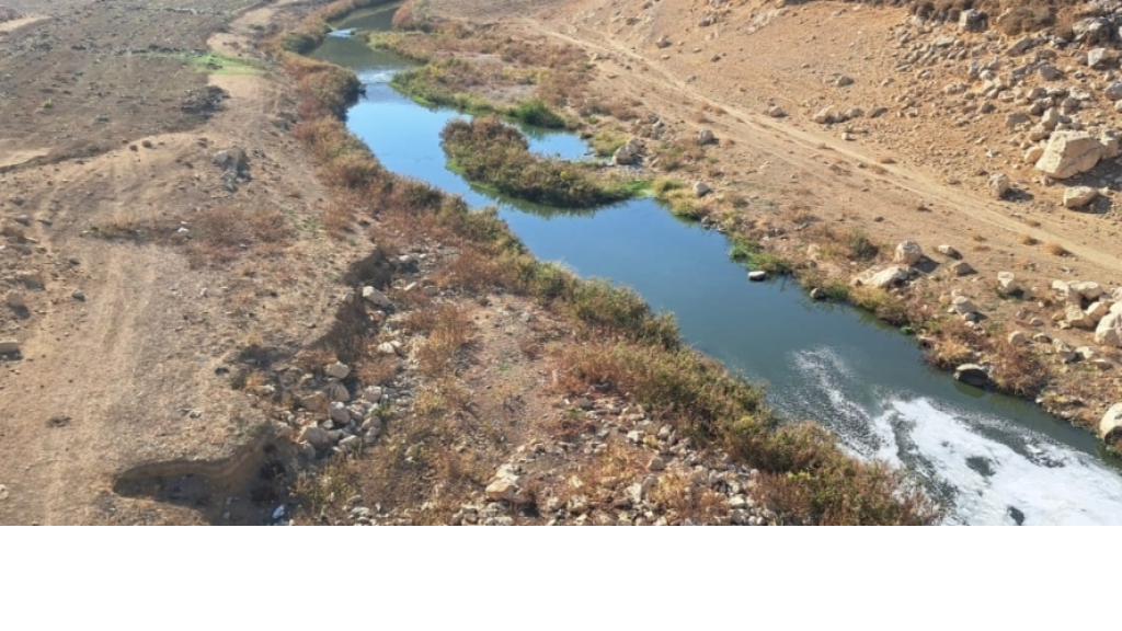 مواصلة تنظيف مجرى نهر الليطاني...