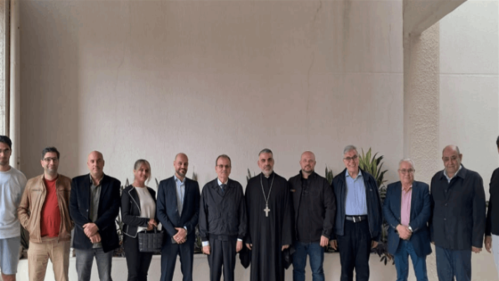 البزري يطّلع على تحضيرات افتتاح القرية الميلادية في صيدا