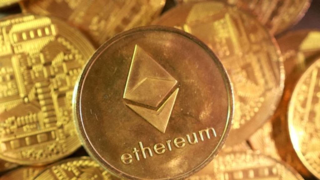 لماذا اهتز عرش العملات المشفرة؟